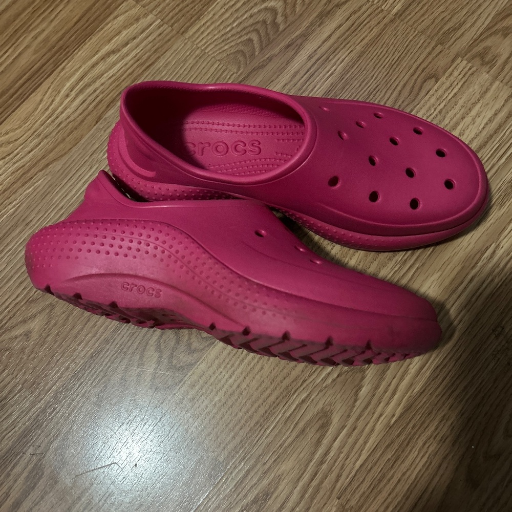 Crocs - Picture 2 of 4